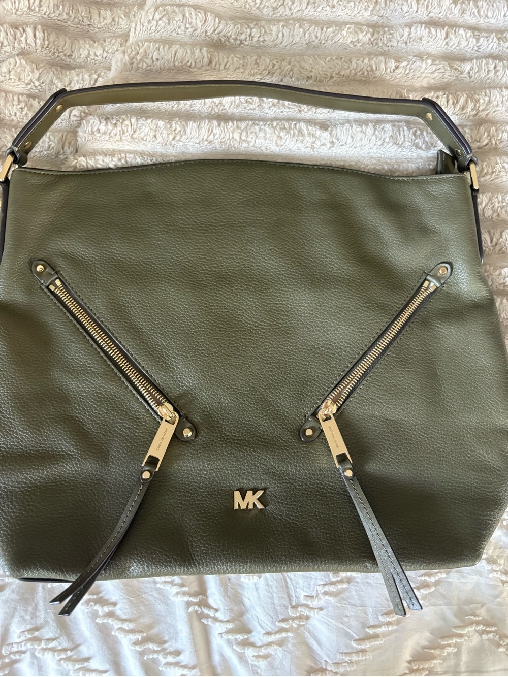 Michael Kors Olive Green Pebbled Leather Shoulder Bag with Gold Hardware